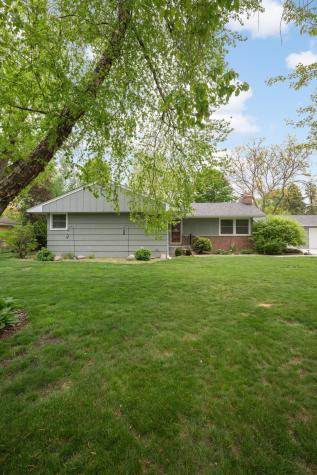 3523 Comet Lane Minnetonka MN 55345