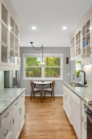 3523 Comet Lane Minnetonka MN 55345