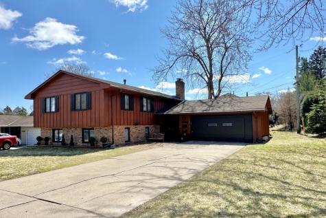 3604 33rd Avenue NE Saint Anthony MN 55418