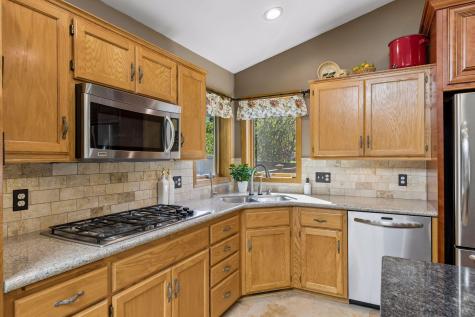 356 Pendryn Hill Curve Woodbury MN 55125