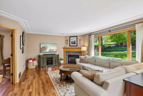 356 Pendryn Hill Curve Woodbury MN 55125