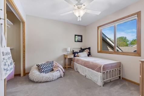356 Pendryn Hill Curve Woodbury MN 55125