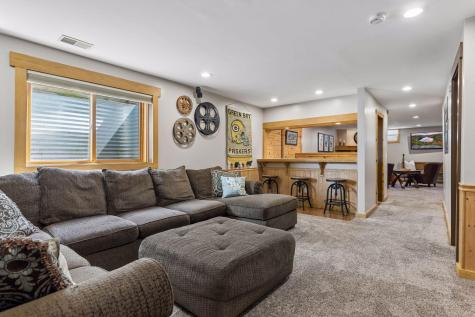 356 Pendryn Hill Curve Woodbury MN 55125