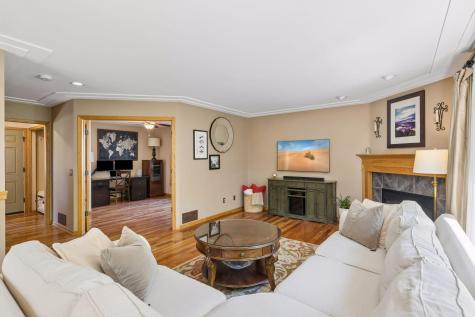 356 Pendryn Hill Curve Woodbury MN 55125