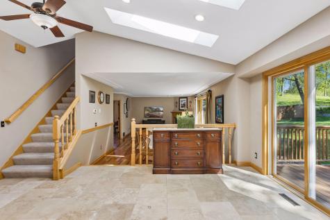 356 Pendryn Hill Curve Woodbury MN 55125