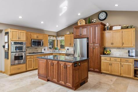 356 Pendryn Hill Curve Woodbury MN 55125