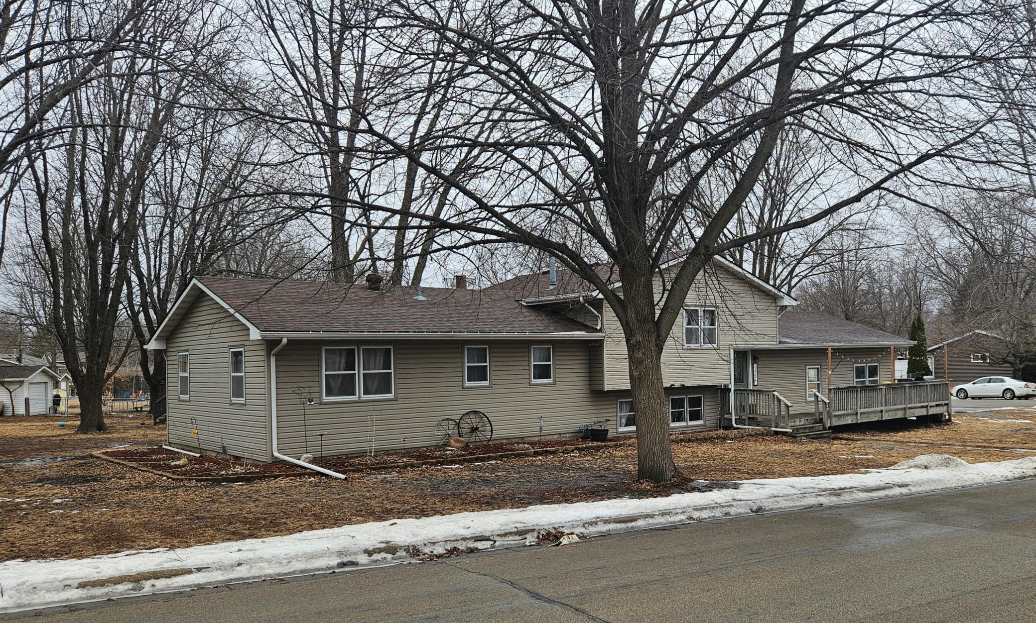 1304 Swanhill Drive Albert Lea MN 56007