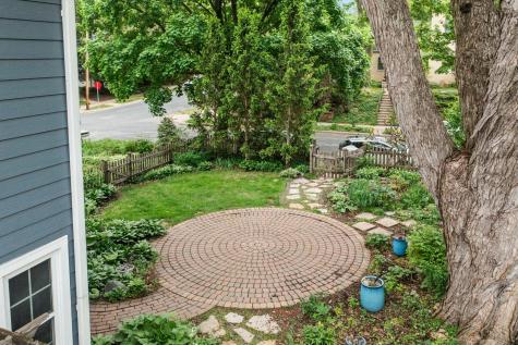 200 Thomas Avenue S Minneapolis MN 55405