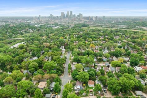 200 Thomas Avenue S Minneapolis MN 55405