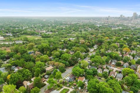 200 Thomas Avenue S Minneapolis MN 55405