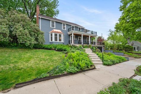 200 Thomas Avenue S Minneapolis MN 55405