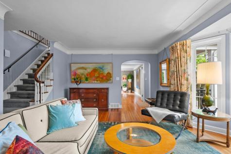 200 Thomas Avenue S Minneapolis MN 55405