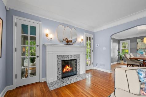 200 Thomas Avenue S Minneapolis MN 55405