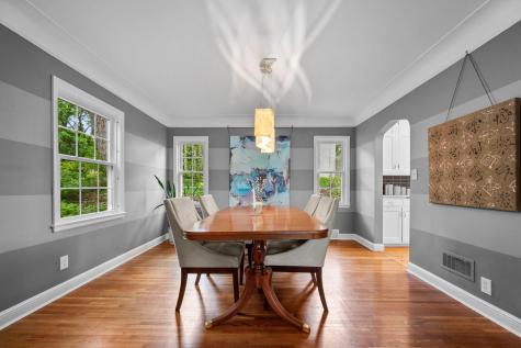 200 Thomas Avenue S Minneapolis MN 55405
