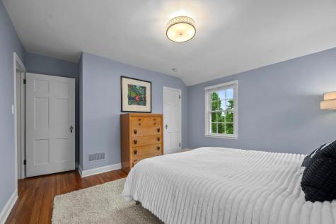 200 Thomas Avenue S Minneapolis MN 55405