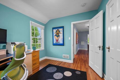 200 Thomas Avenue S Minneapolis MN 55405