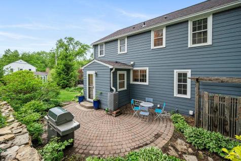 200 Thomas Avenue S Minneapolis MN 55405