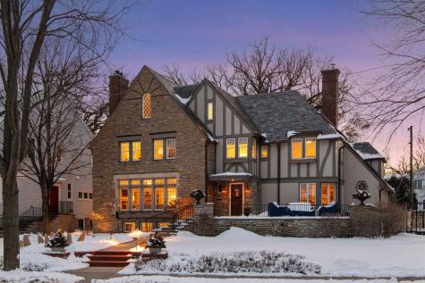 2116 W Lake Of The Isles Parkway Minneapolis MN 55405