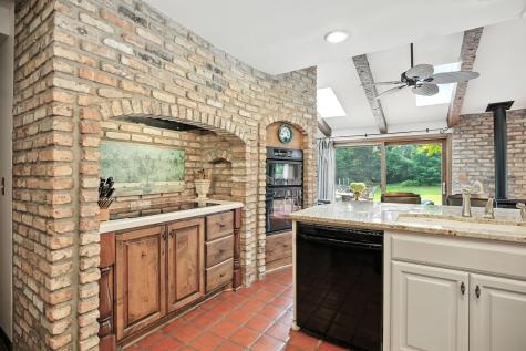 3629 Farmington Road Hopkins MN 55305