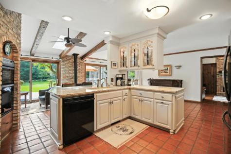 3629 Farmington Road Hopkins MN 55305