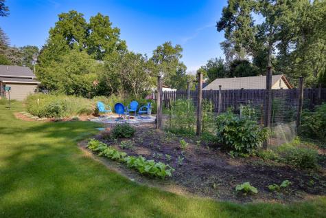 3629 Farmington Road Hopkins MN 55305