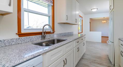 2843 Churchill Street Roseville MN 55113