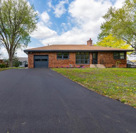 2843 Churchill Street Roseville MN 55113