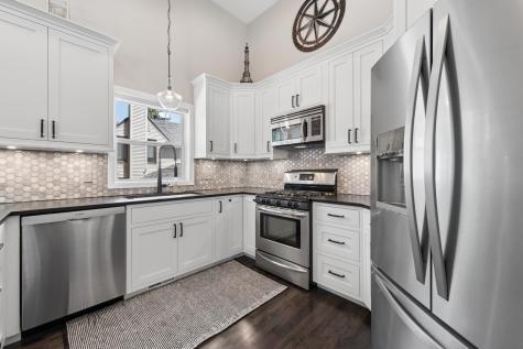 634 6th Avenue S Hopkins MN 55343