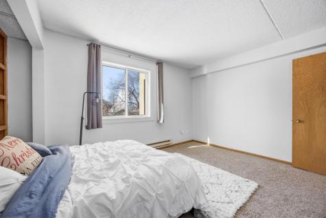 105 3rd Street N Moorhead MN 56560