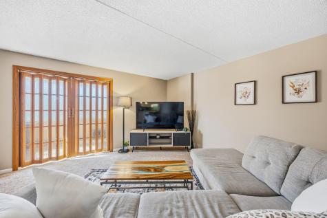 105 3rd Street N Moorhead MN 56560