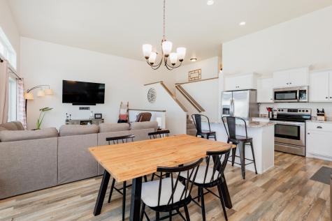 1567 68th Avenue S Fargo ND 58104