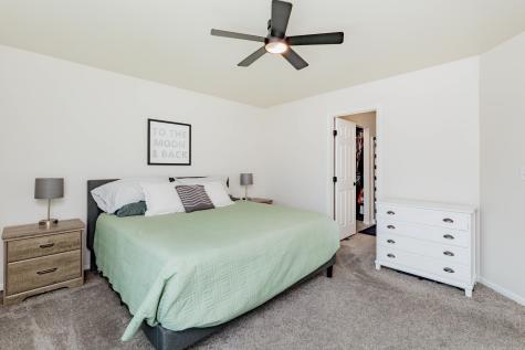 1567 68th Avenue S Fargo ND 58104