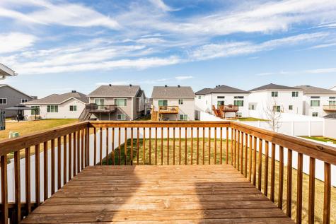 1567 68th Avenue S Fargo ND 58104