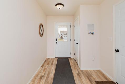 1567 68th Avenue S Fargo ND 58104