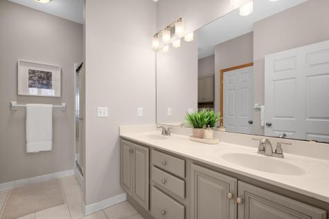 7912 Victoria Curve Saint Louis Park MN 55426