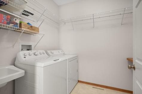 7912 Victoria Curve Saint Louis Park MN 55426