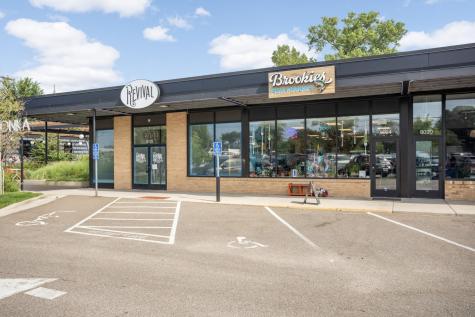 7912 Victoria Curve Saint Louis Park MN 55426