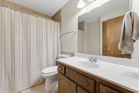 1533 79th Avenue N Brooklyn Park MN 55444