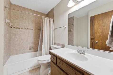 1533 79th Avenue N Brooklyn Park MN 55444