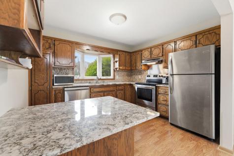 1533 79th Avenue N Brooklyn Park MN 55444