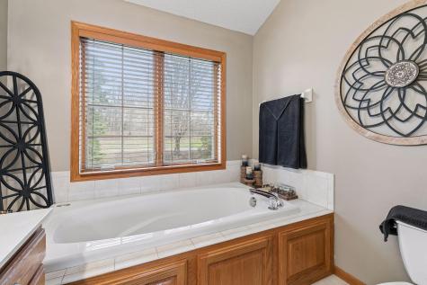 4637 Aspen Ridge Circle Eagan MN 55122