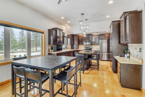 3768 41st Avenue S Moorhead MN 56560