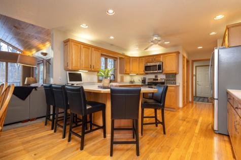1111 S Shore Drive Detroit Lakes MN 56501