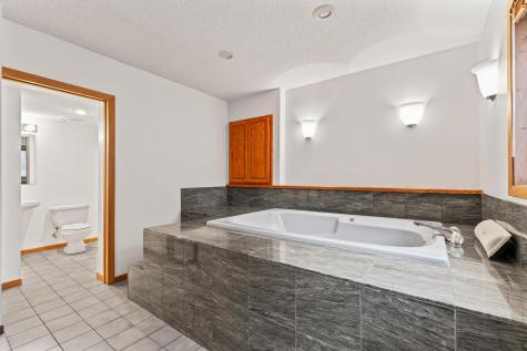 728 Lathrop Drive Northfield MN 55057