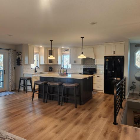 408 E Lake Geneva Road NE Alexandria MN 56308