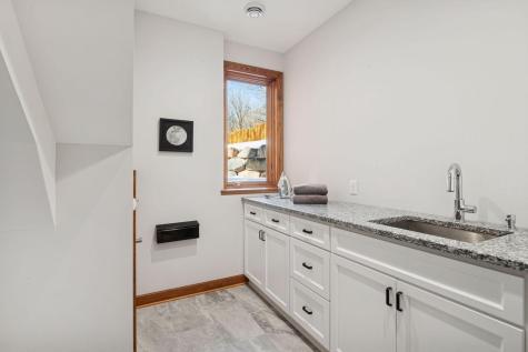 5517 Dickson Road Minnetonka MN 55345