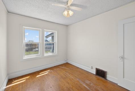 2711 W 9th Street Duluth MN 55806