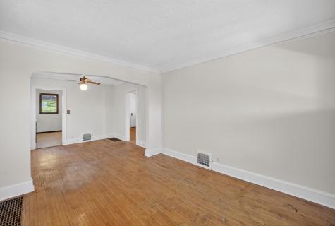 2711 W 9th Street Duluth MN 55806