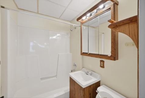 2711 W 9th Street Duluth MN 55806