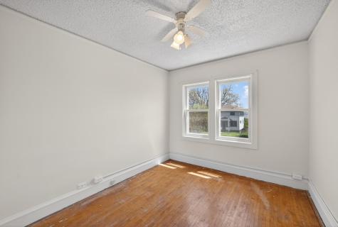 2711 W 9th Street Duluth MN 55806